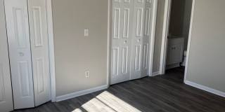 Spacious 4 Bed Condo Gallery 5