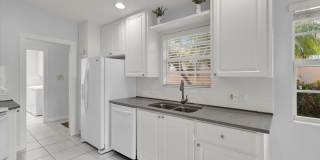 10882 SW Dardanelle Drive Gallery 8