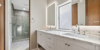 3053 Alki Avenue Southwest Gallery 3