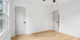 4/2 Atlanta Home for Rent Gallery 9