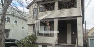 Huge 3 bed in Somerville Gallery 1