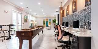 Ansley Commons Gallery 13