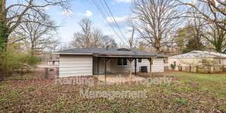 221 Lawson Road Gallery 3