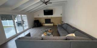 85 Locust Avenue Gallery 7