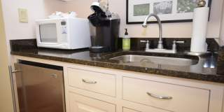 252 WASHINGTON Street N Gallery 5