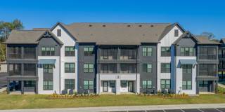 Portier at Midtown Gallery 95