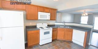 Great 3 bedroom townhome off S. Church! Gallery 9