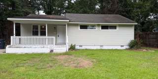 Charming 3 bedroom home in Northwoods Gallery 1