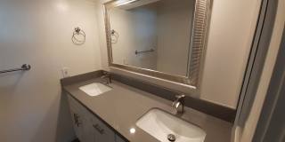 2 bedroom 1  bath for rent in Newport Beach Gallery 1