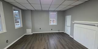 2 bedroom 1 bath townhouse for rent in the West End Gallery 4