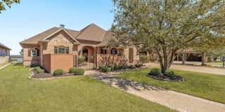 4204 Bluff View Drive Gallery 1