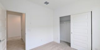10163 W AMELIA Avenue Gallery 25