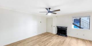 SD: Bright 2BD/2BA Condo in Golden Hill with In-Unit Laundry & Tandem Parking Gallery 6