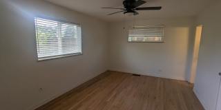 SUPER CUTE 1 BDRM IN DUPLEX HOME IN SLOAN'S LAKE AREA! GARAGE AND FENCED YARD! Gallery 14