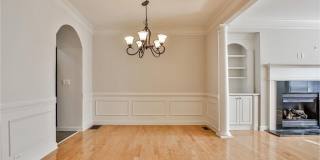 1934 Cobblestone Circle NE Gallery 11