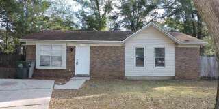 7820 Oak Forest Pl Gallery 1