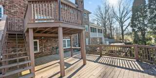 7008 Foxcroft Pl Gallery 75