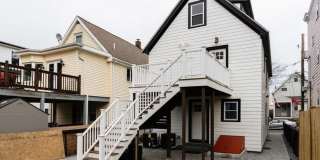 70 Moreland Street Gallery 10