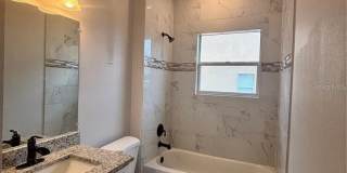 423 CHURCHILL COURT Gallery 15