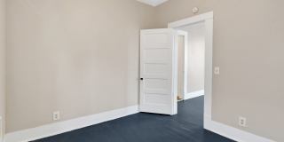 4 Bedroom, 1 Bathroom Home in the York Neighborhood for Rent! Gallery 15