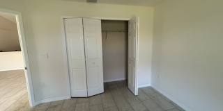 Coming Soon  Newer  3/2 Duplex -1 car garage Gallery 19