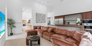 1881 NE 196th Ter Gallery 56