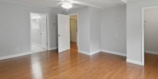 Spacious 4BR House in Signal Mountain Gallery 20
