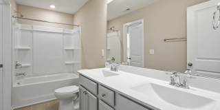 210 Adobe Place Gallery 31