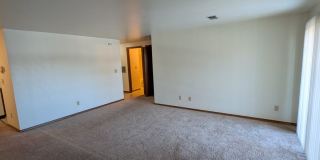 Willow Creek Apartments Gallery 96