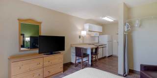 Atlanta - Marietta - Powers Ferry Rd. Gallery 25