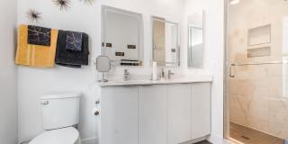 317 RIGGS PARK Place NE Gallery 20