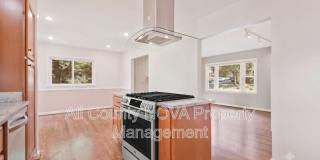 3160 Ravenwood Dr Gallery 12