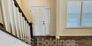 2220 Patrick Dr Gallery 2