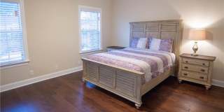 702 Mariners Circle Gallery 24