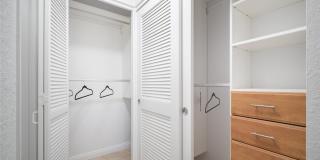 625 Mananai Place unit: 24A Gallery 7