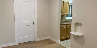 North Park Hill 3 Bedroom/2 Bath Gallery 9
