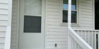 2 Bedroom 1 bath Apt Gallery 1