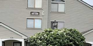 601 GREGORYS Way Gallery 1