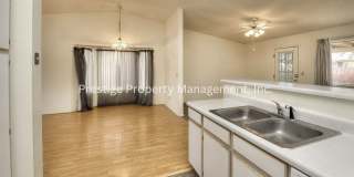3/2 Beautiful Rita Ranch Home With Open Design!!! Gallery 7