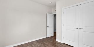3BD/2.5BA - Derwood Townhouse Condo - Attached 1 Car Garage Gallery 20