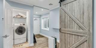 300 Fiddler Lane Gallery 26