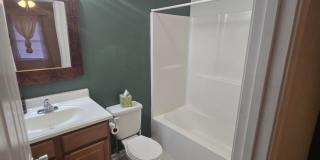 Spacious 2-Bedroom Townhome – End Unit with Private Deck & Garage Gallery 19