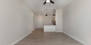 Middle Sound West Apartments Gallery 105