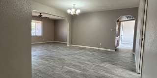 Single family home, 2 car garage Gallery 6