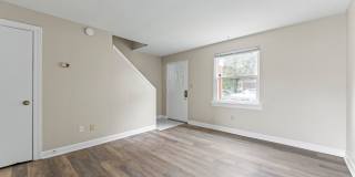 Beautiful Townhome on Anderson Gallery 14