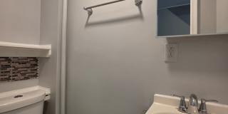 2 Bedroom 1.5 Bath Home with Den, Covered Porch and Fenced Backyard Gallery 26