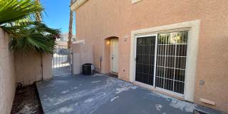 LIMITED TIME ONLY! $500 OFF SECOND MONTHS RENT! Inviting home with open layout in a prime Northwest location Gallery 28