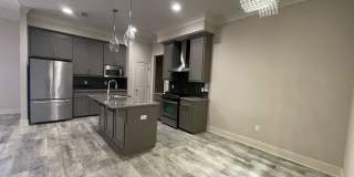 3 Bedroom House in The desirable University Villas Gallery 1