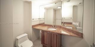 20201 E Country Club Dr Gallery 26