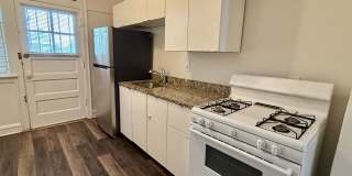 Large 3 bedroom in Greater Grand Crossing Gallery 2